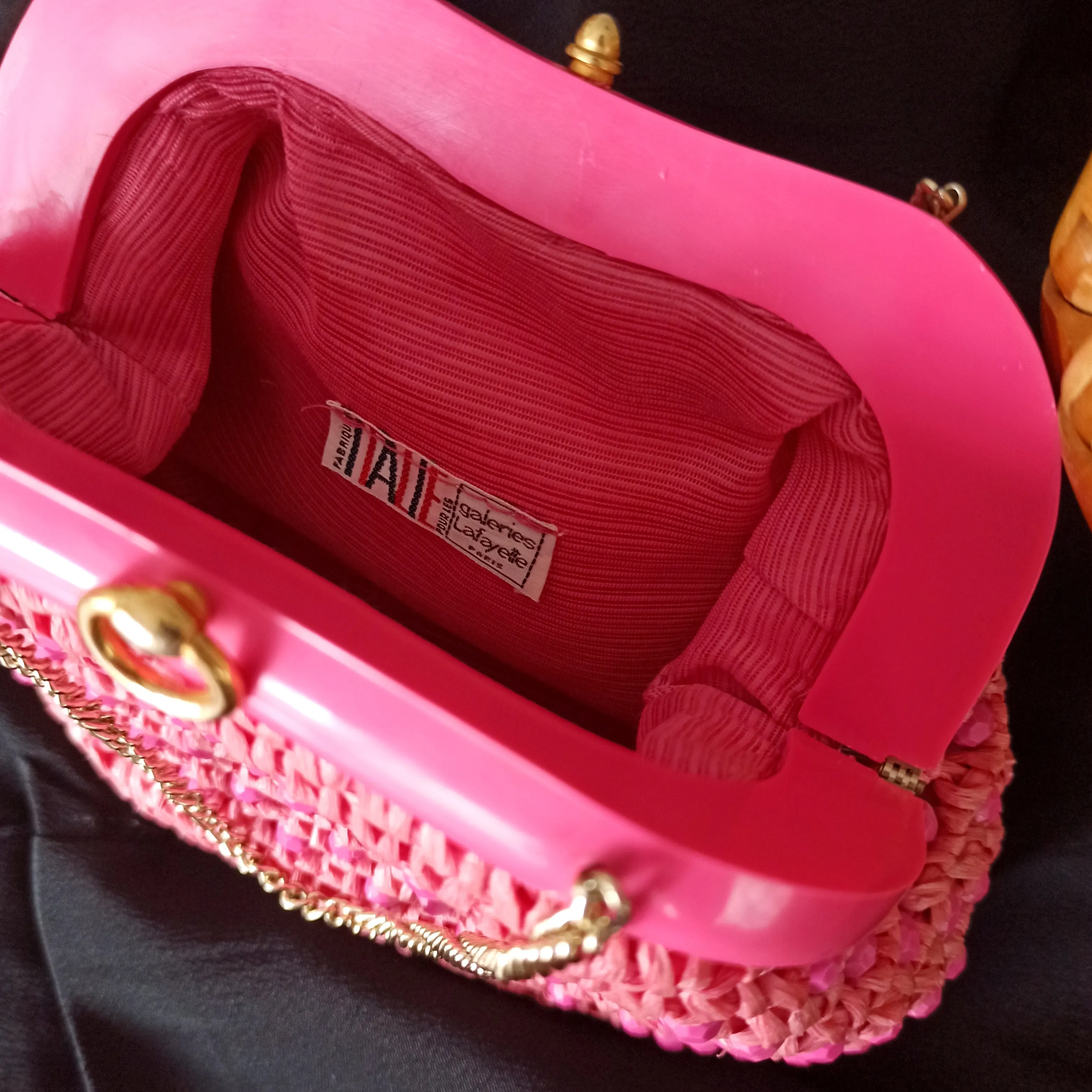 1950s 1960s - Galeries LaFayette, Paris - Collector's Beaded Raffia Pink Handbag
