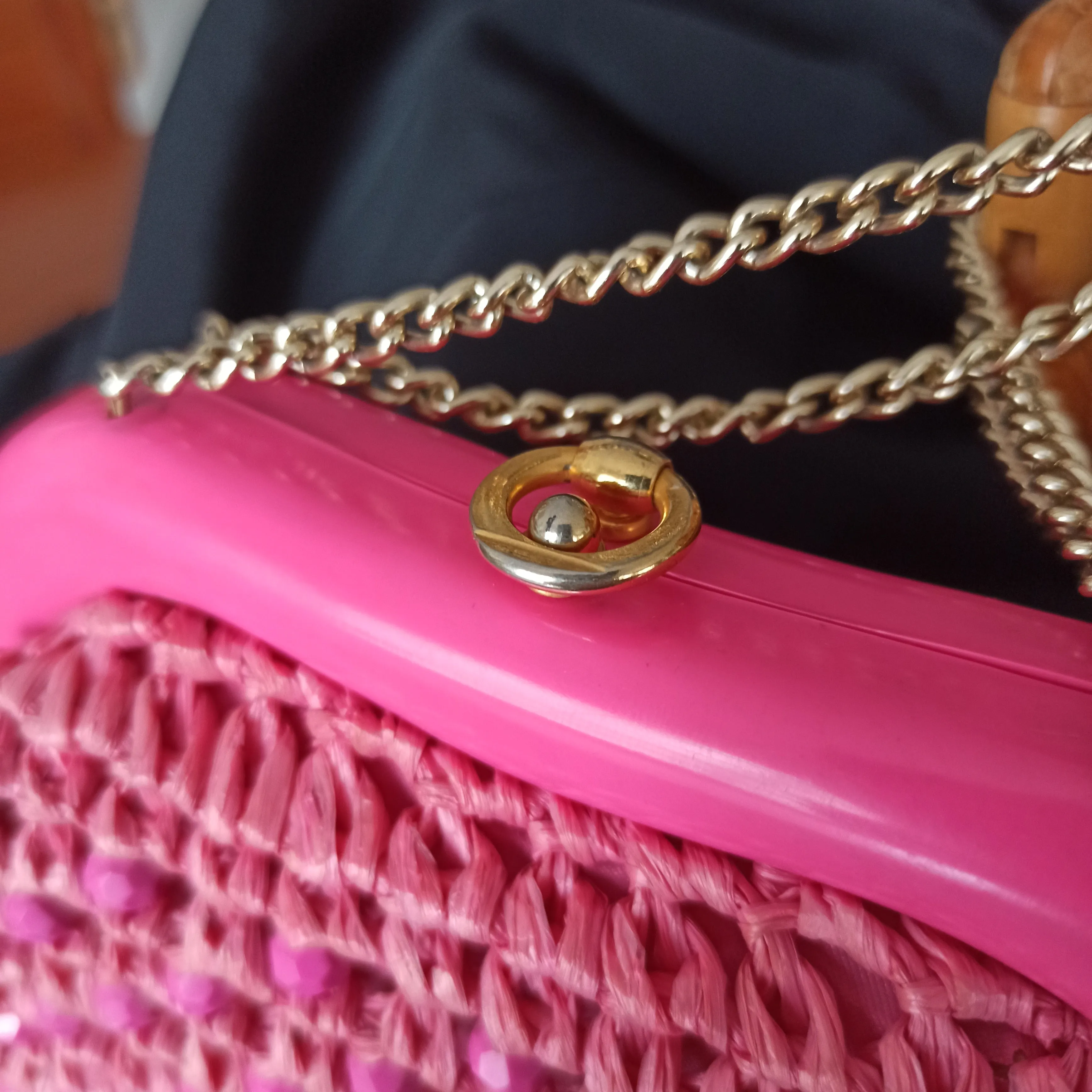 1950s 1960s - Galeries LaFayette, Paris - Collector's Beaded Raffia Pink Handbag