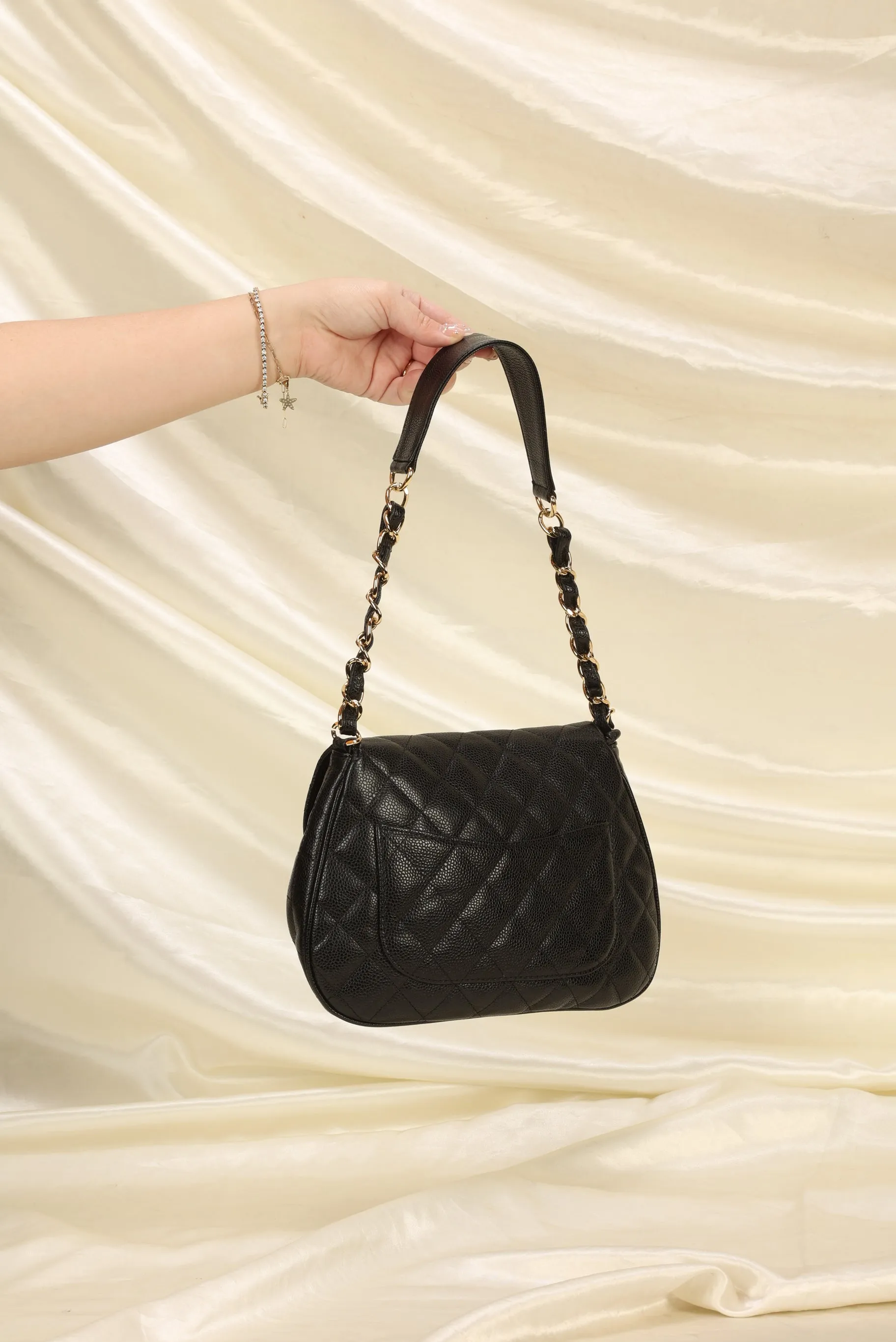 Extremely Rare CL Caviar Shoulder Bag