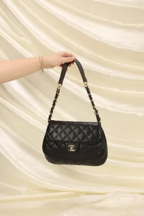 Extremely Rare CL Caviar Shoulder Bag