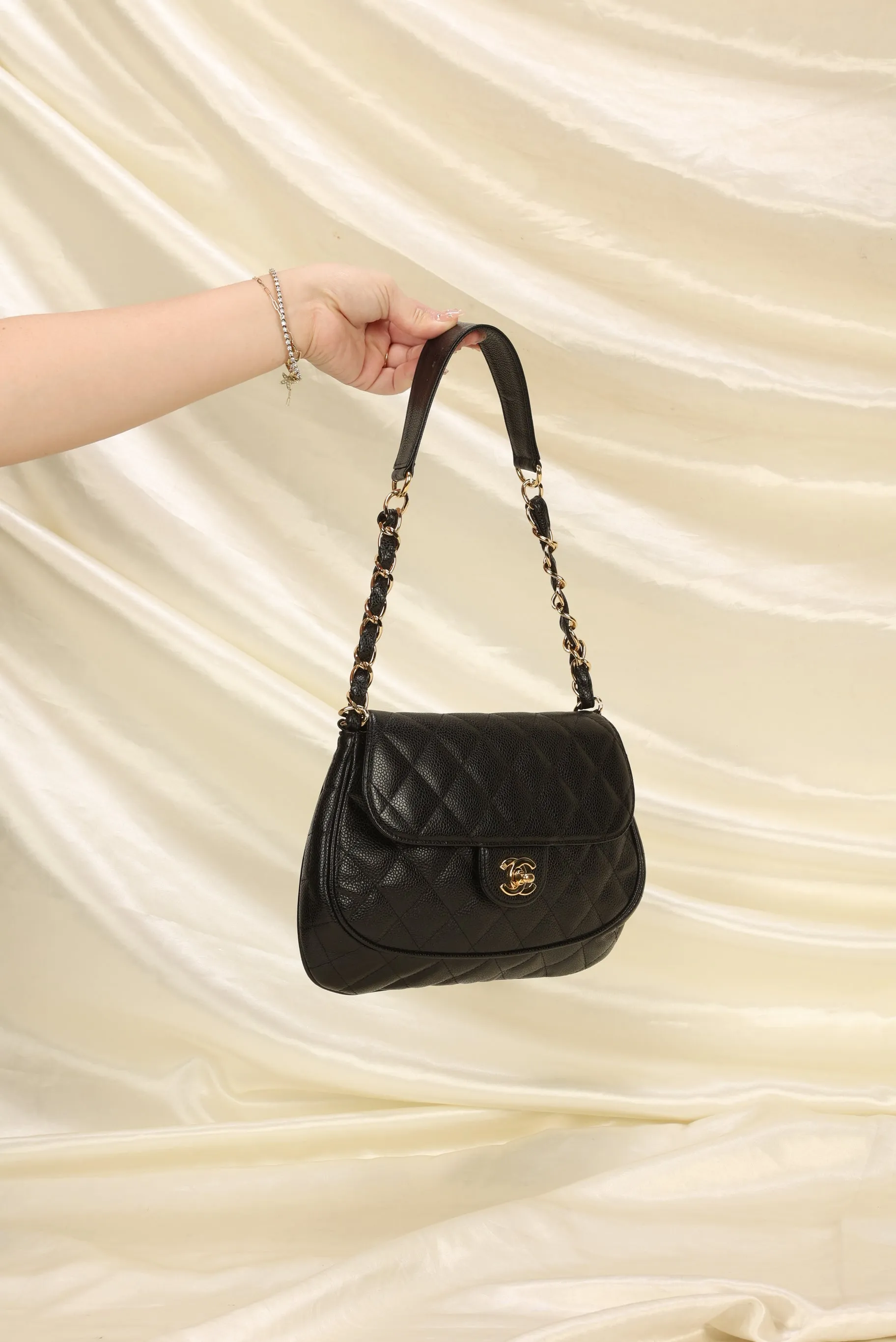 Extremely Rare CL Caviar Shoulder Bag