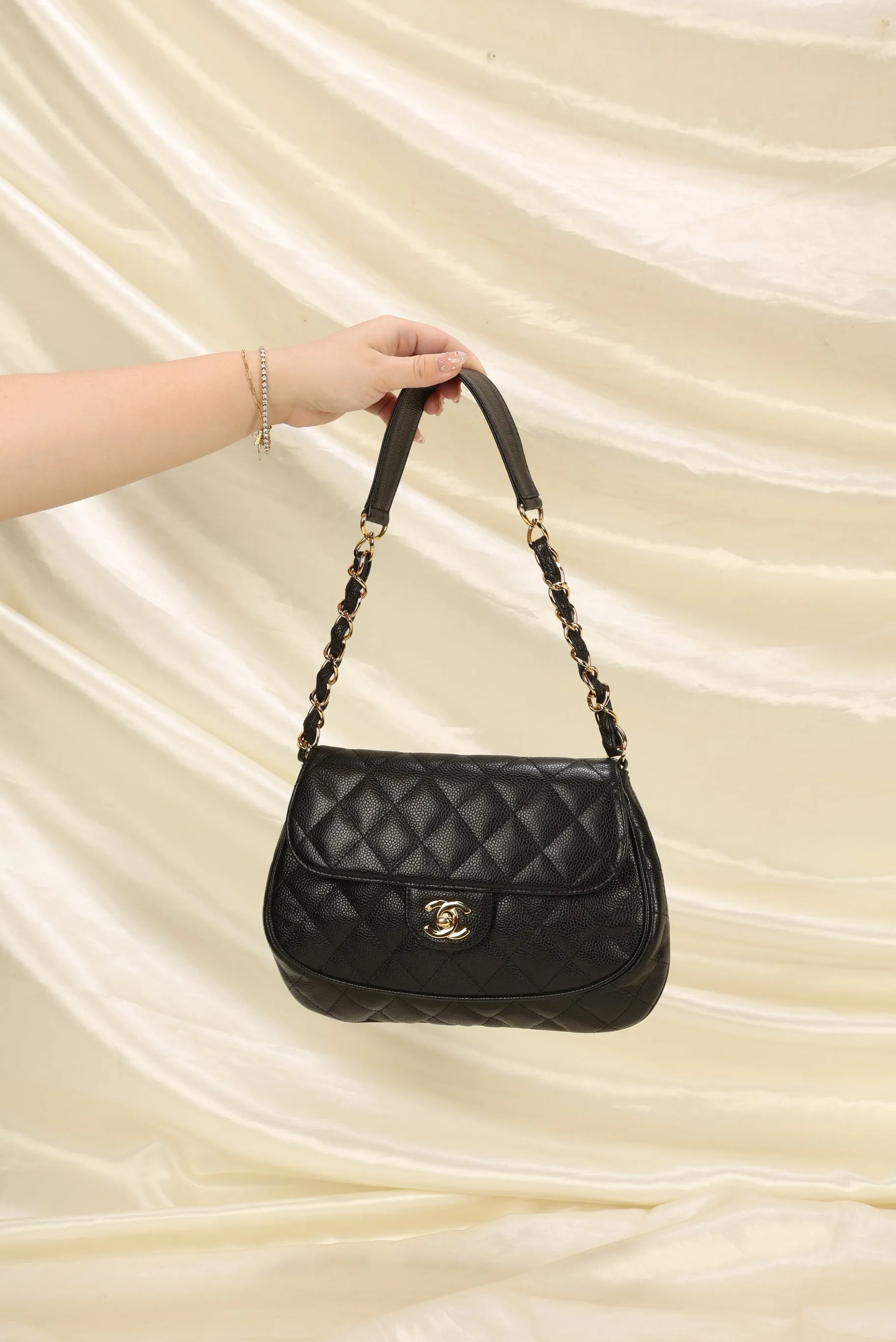 Extremely Rare CL Caviar Shoulder Bag