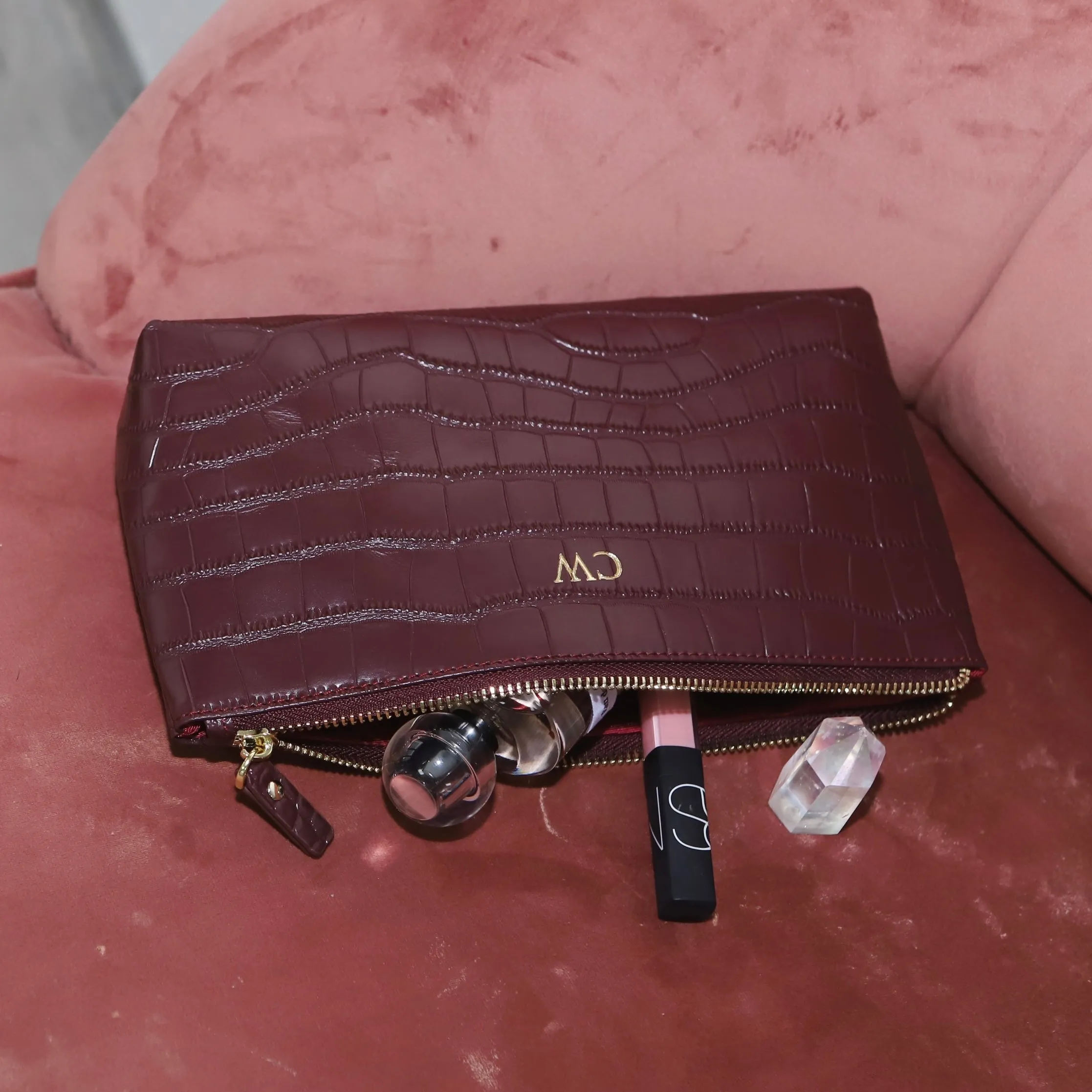 Munich Medium Pouch | Burgundy Croc