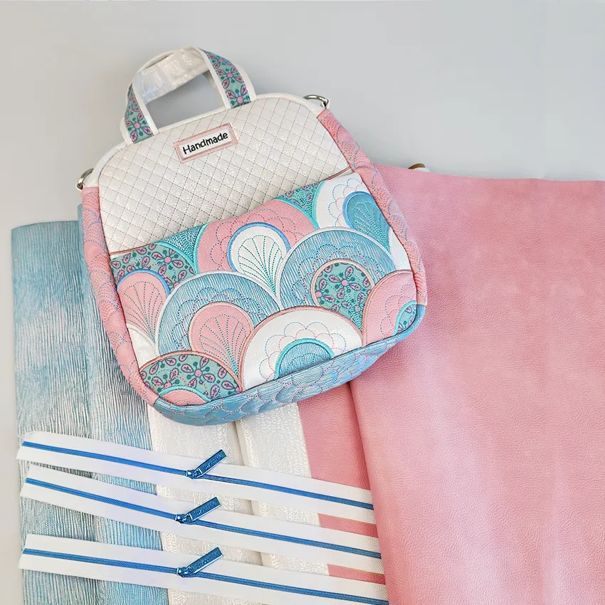 Scallop Handbag