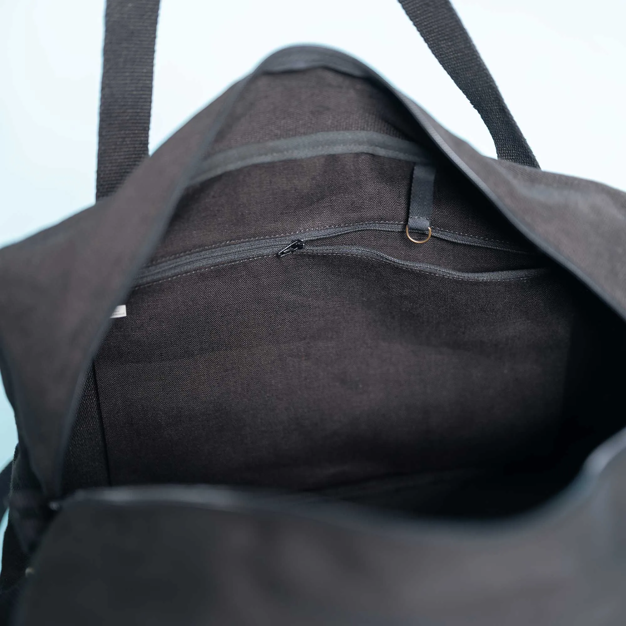 WORLD EXPLORER 100% Organic Hemp Duffel Bag (20x12.5x9) (Plastic-free)