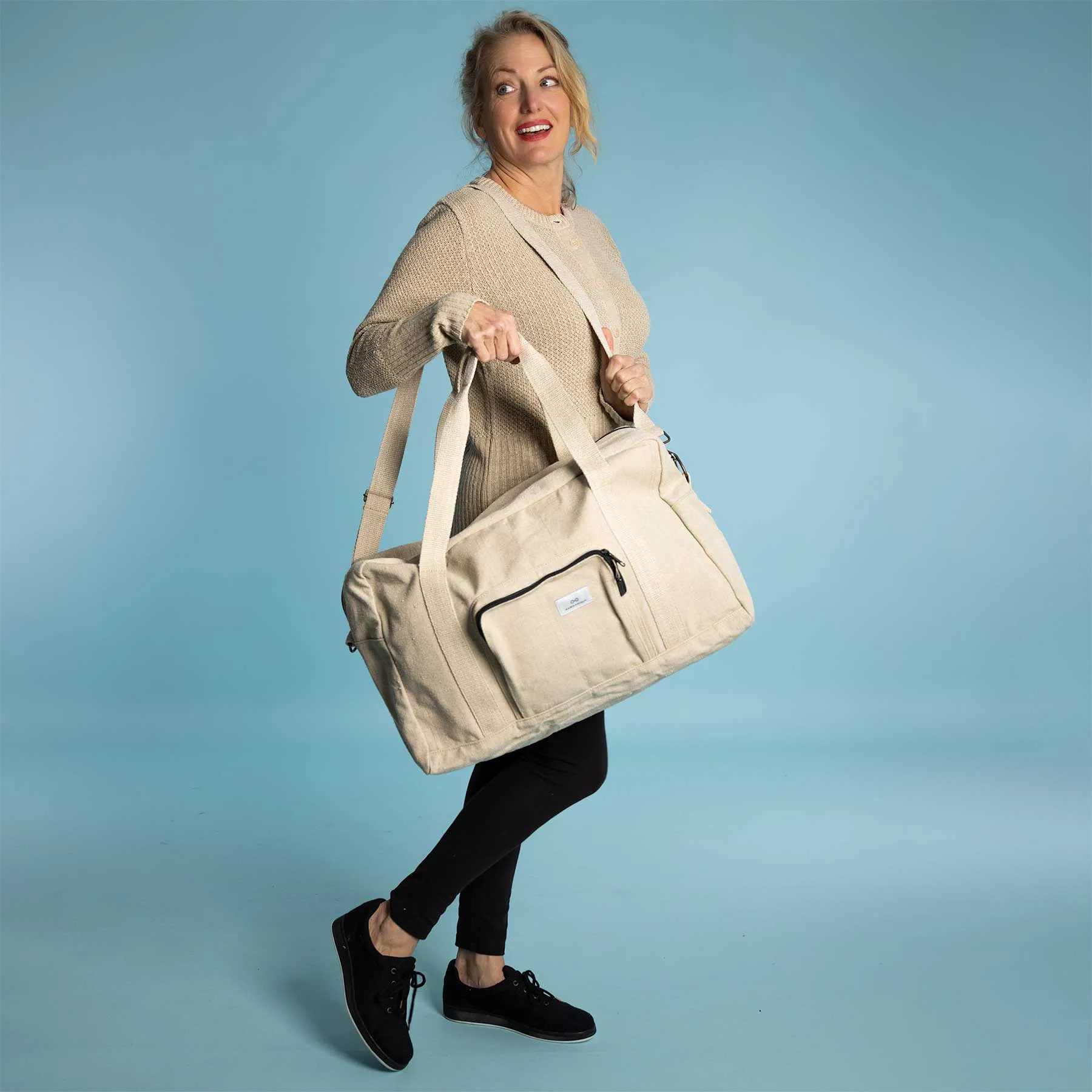 WORLD EXPLORER 100% Organic Hemp Duffel Bag (20x12.5x9) (Plastic-free)